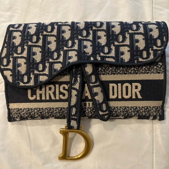 Dior Slim Saddle Bag - Picture 1 of 6